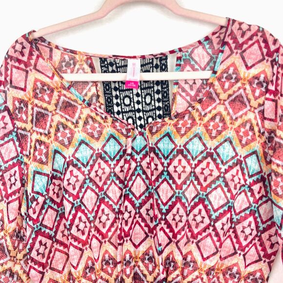 No Boundaries Geometric print peasant Blouse Womens SZ L Flared Sleeves Bohochic - Picture 5 of 12